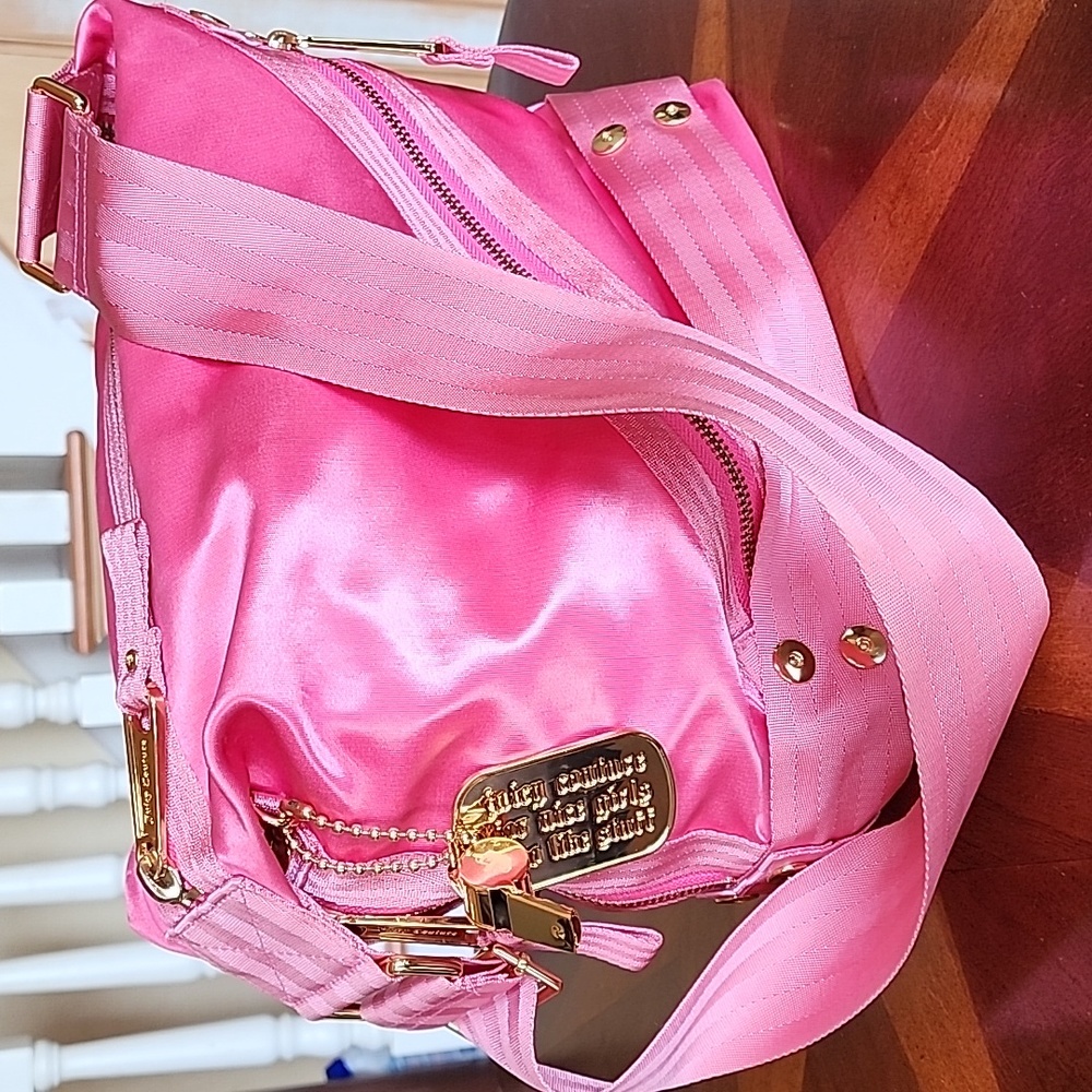 Juicy Couture Large Shoulder Bag Vintage pink bubblegum color